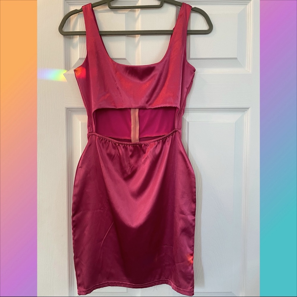 NWT Satin misguided cut out mini dress. Size US 2.